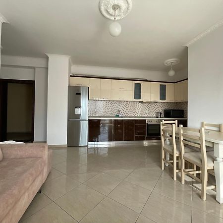 Leo Apartament Дуррес Экстерьер фото
