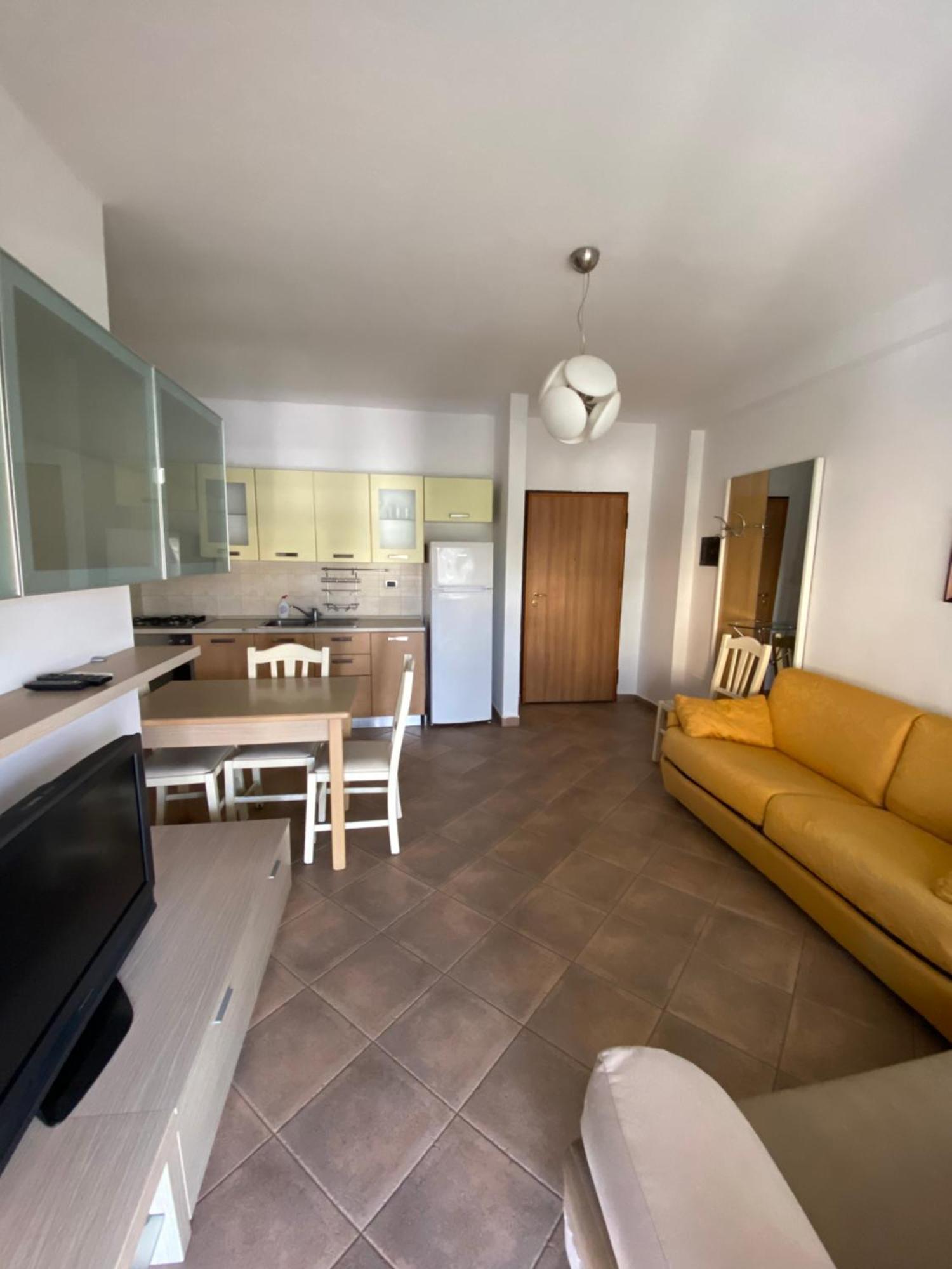 Leo Apartament Дуррес Экстерьер фото