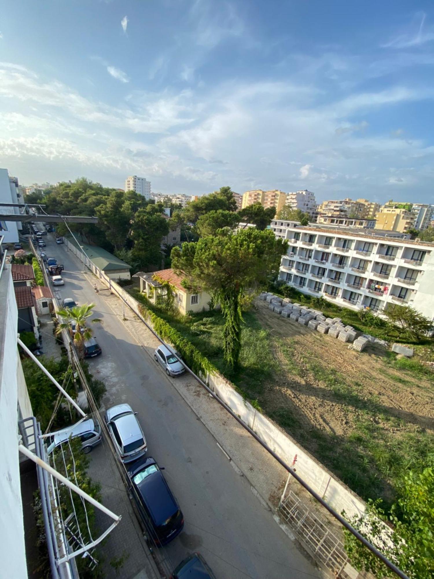 Leo Apartament Дуррес Экстерьер фото