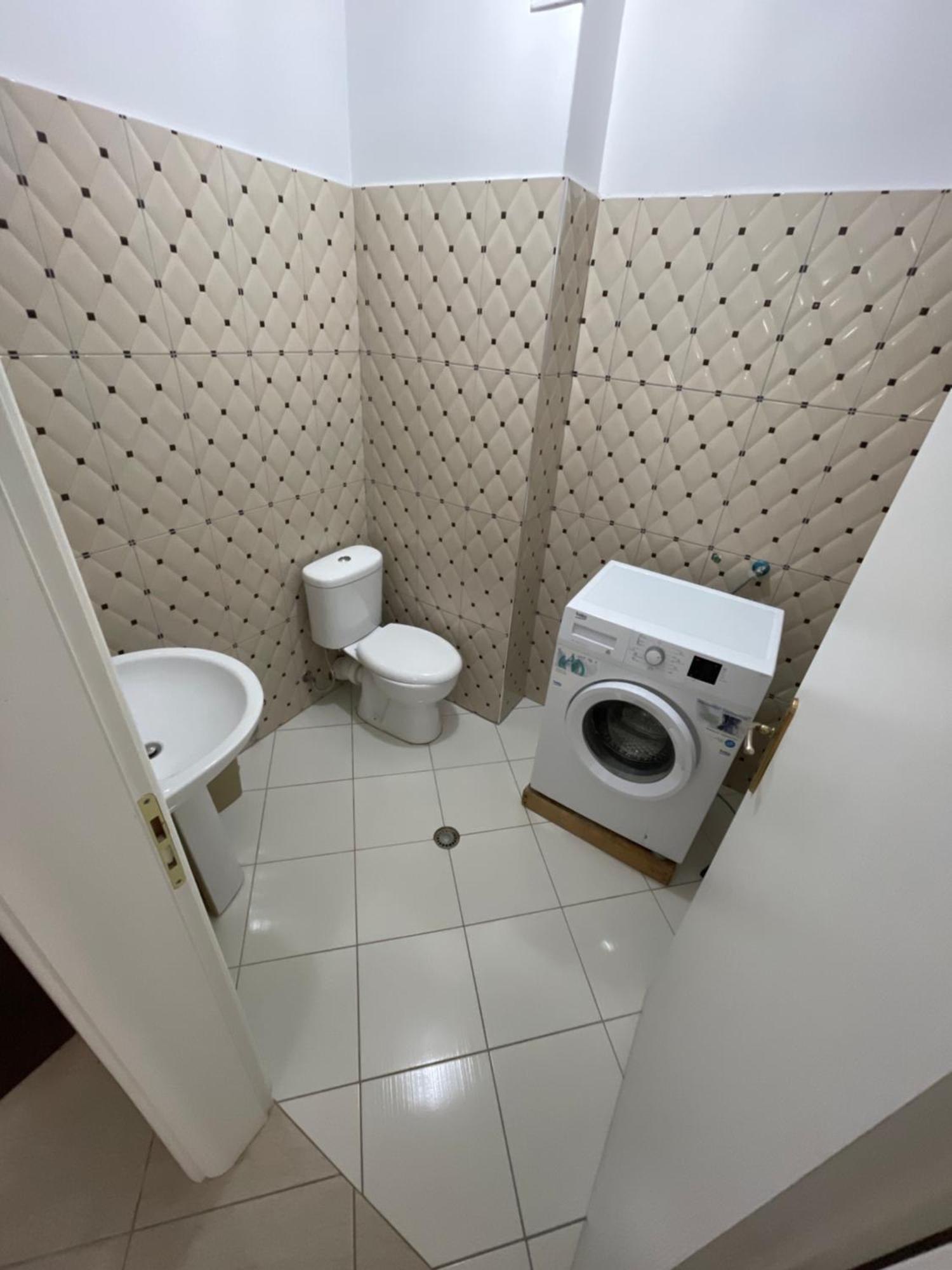 Leo Apartament Дуррес Экстерьер фото