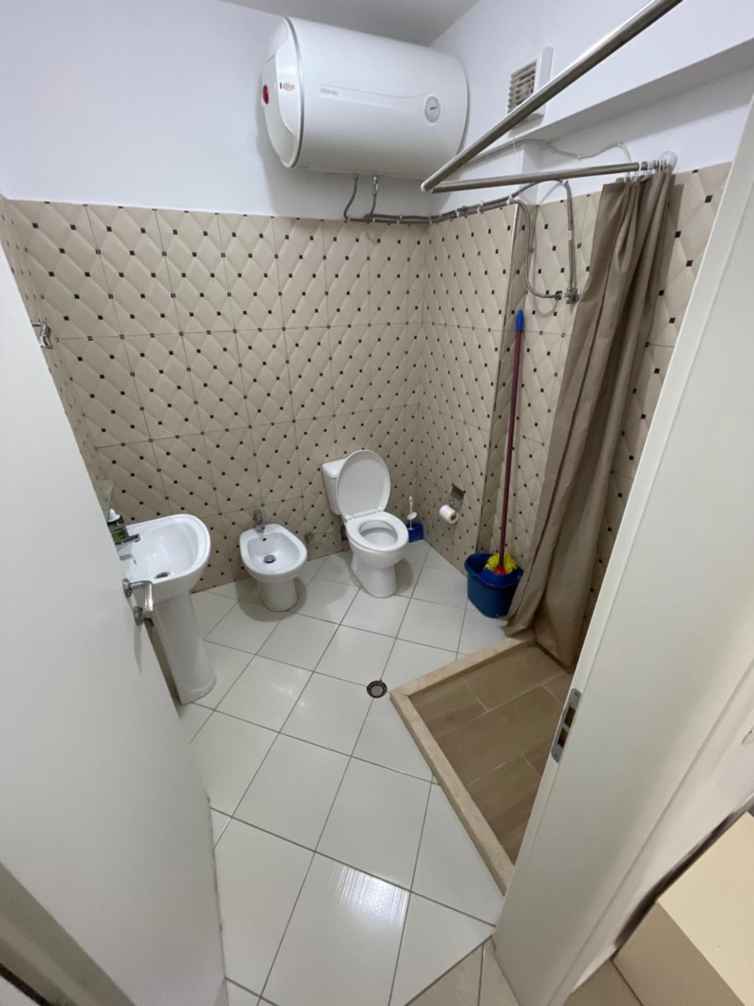 Leo Apartament Дуррес Экстерьер фото